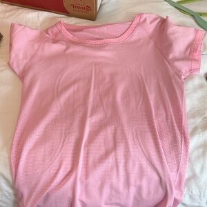 Lululemon Swift Tech Top